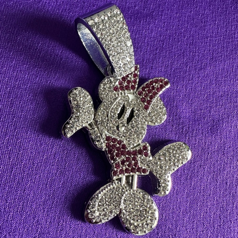 Minnie Mouse Charm/Pendant